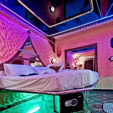 Penthouse Pattaya Hotel Ngoại thất bức ảnh