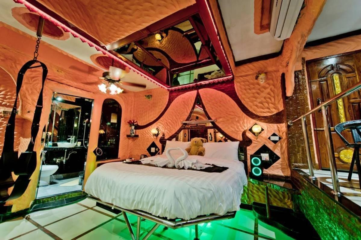 Penthouse Pattaya Hotel Ngoại thất bức ảnh
