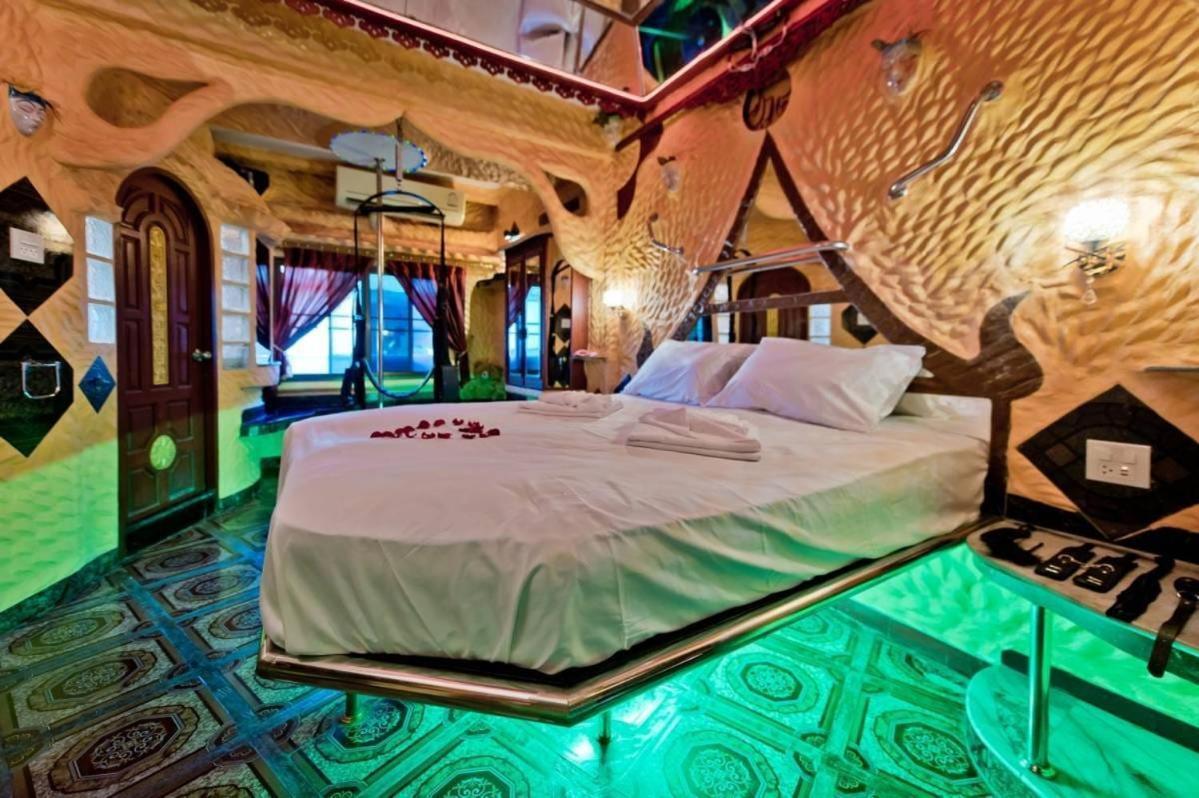 Penthouse Pattaya Hotel Ngoại thất bức ảnh